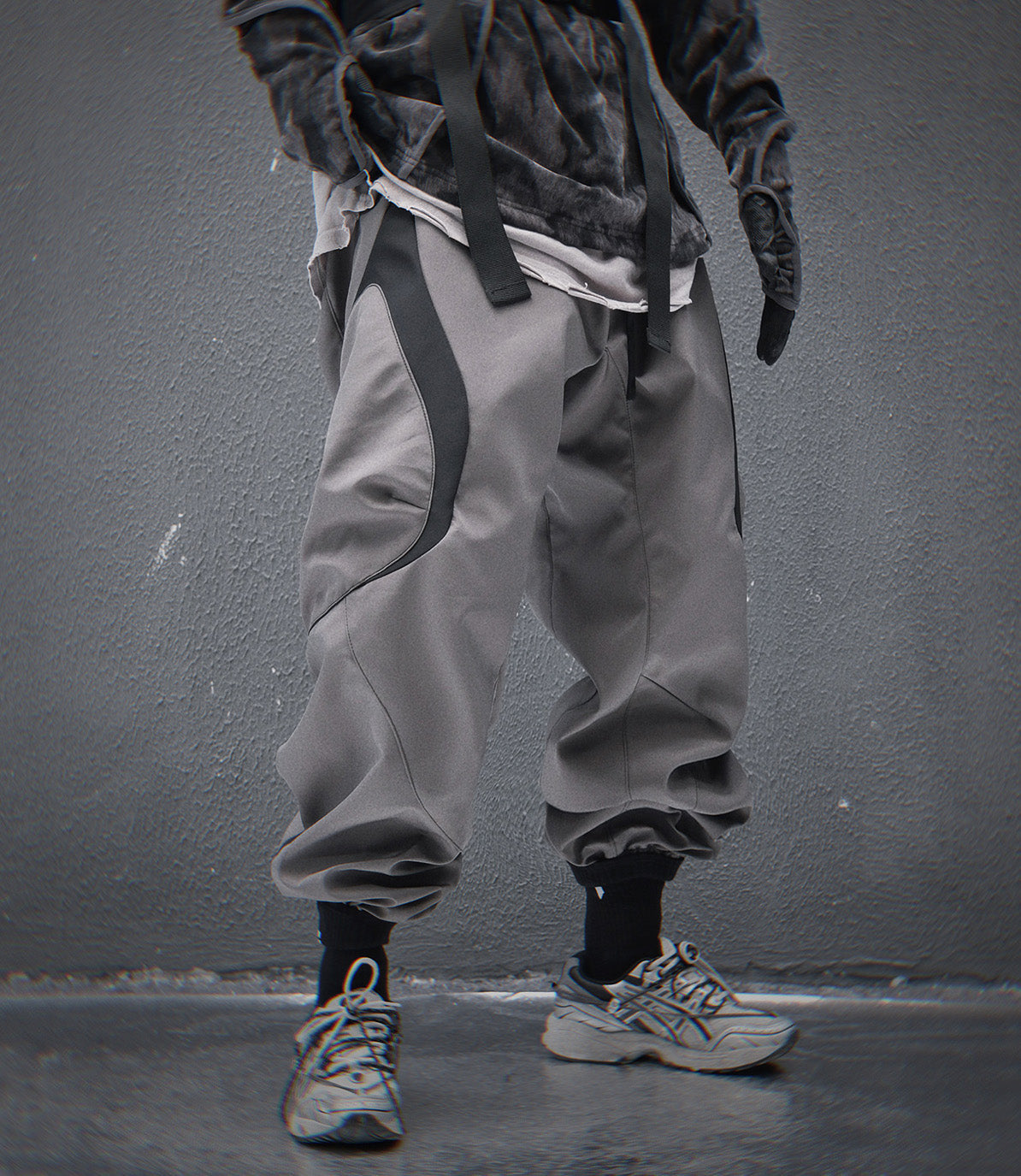 HiP44 Grey Alien Tech Joggers by MyHackerTech