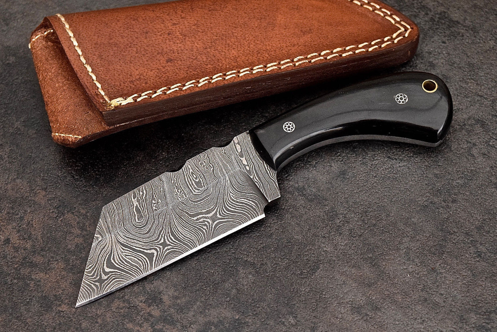 Custom Handmade Damascus Buffalo Horn Sheepsfoot Razor Hunting EDC Knife by MyHackerTech