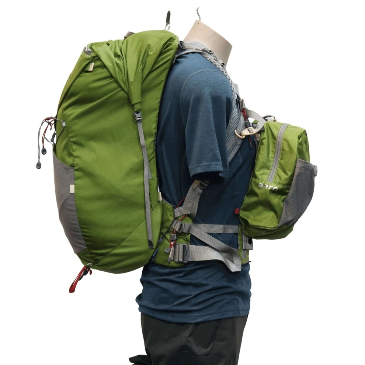 44 Liter Aarn Mountain Magic Backpack by MyHackerTech