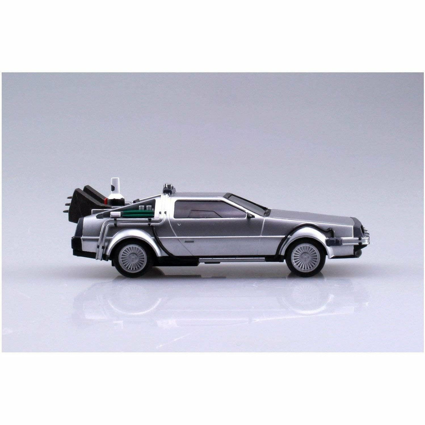 Back to the Future Part II pull-back DeLorean 1:43 scale plastic model kit by MyHackerTech