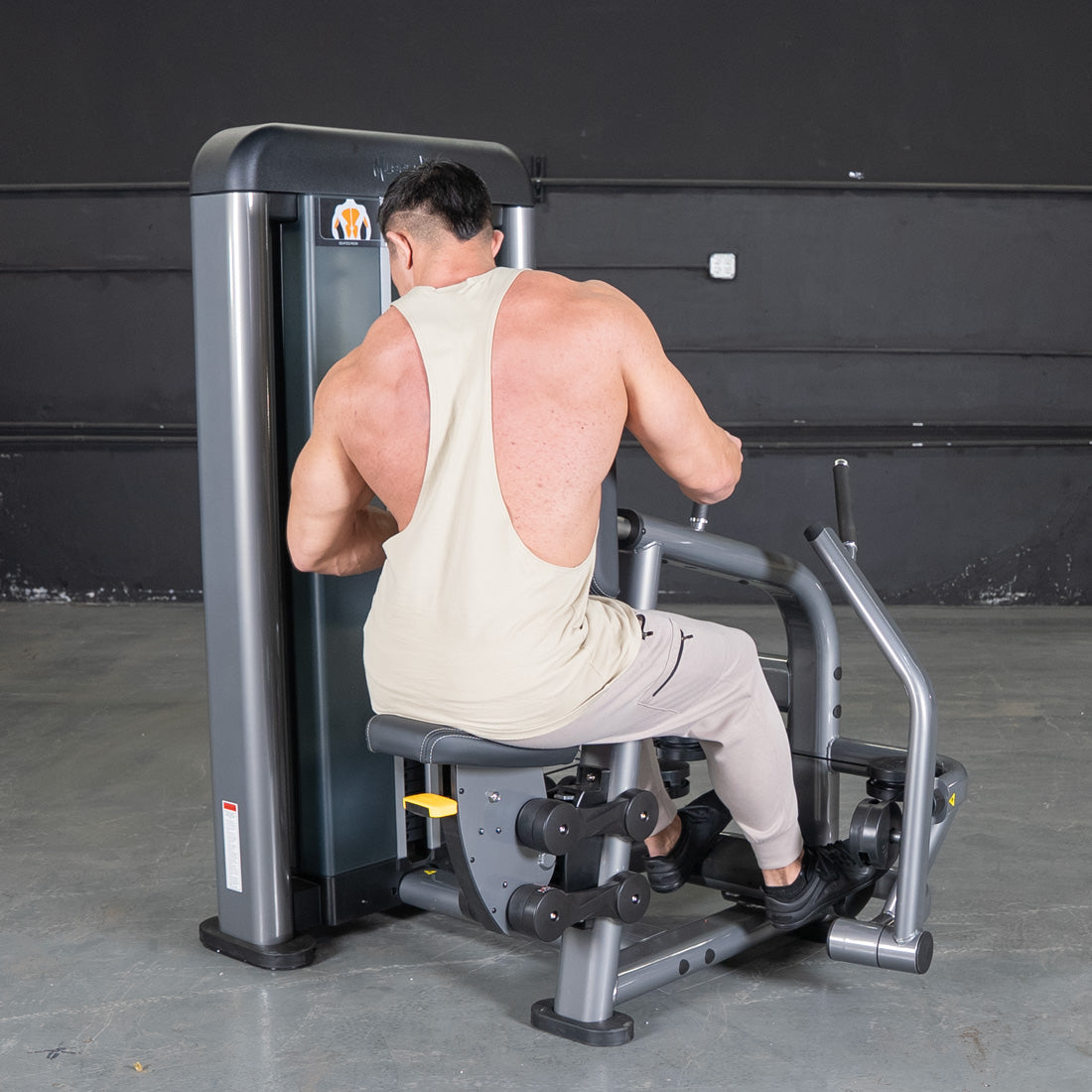 Elite Plus Seated Row - Iso-Lateral Machine | Muscle D Fitness by ...