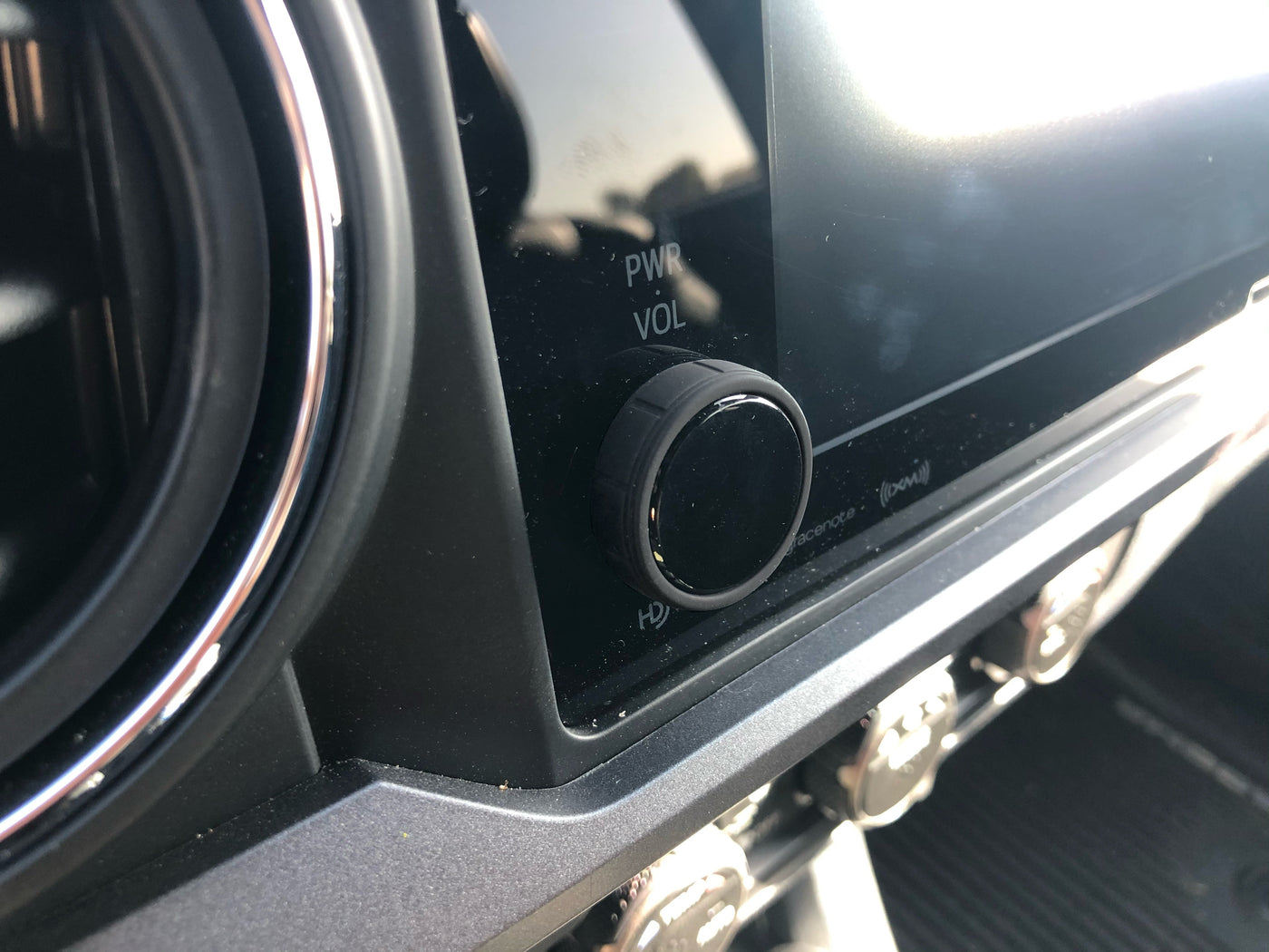 Radio Knob Grip Rings (2016+) by MyHackerTech