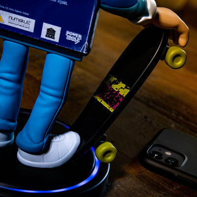 Official Back to the Future Power Idolz wireless phone charger by MyHackerTech