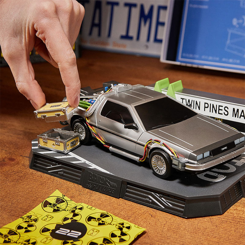 Back to the Future: Time Machine Model Kit by MyHackerTech