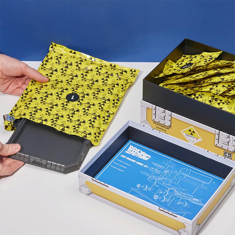 Back to the Future: Time Machine Model Kit by MyHackerTech