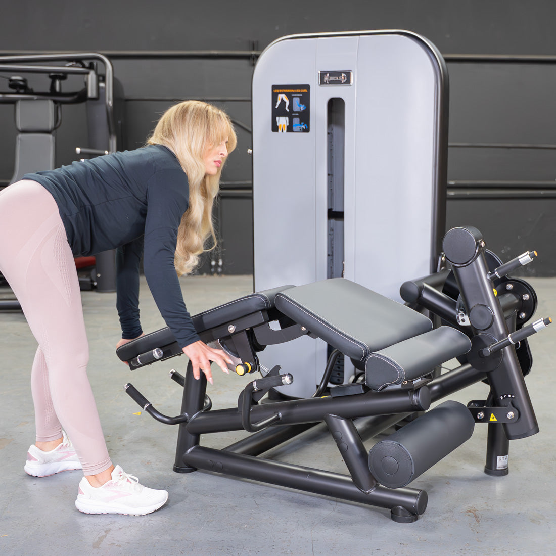 Vogue Leg Extension/Prone Leg Curl Combo - Muscle D Fitness - Seated ...