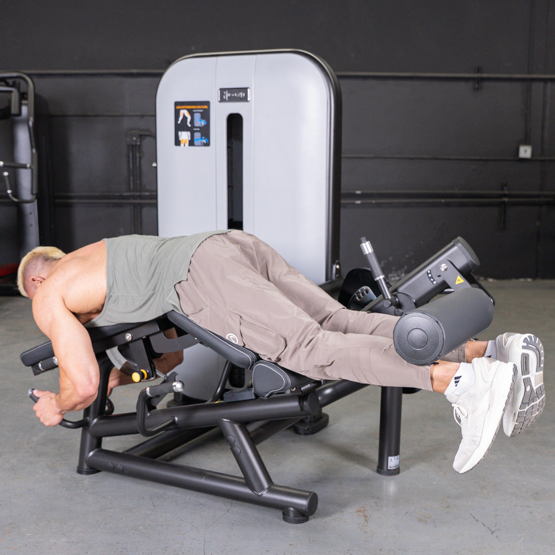 Vogue Leg Extension/Prone Leg Curl Combo - Muscle D Fitness - Seated ...