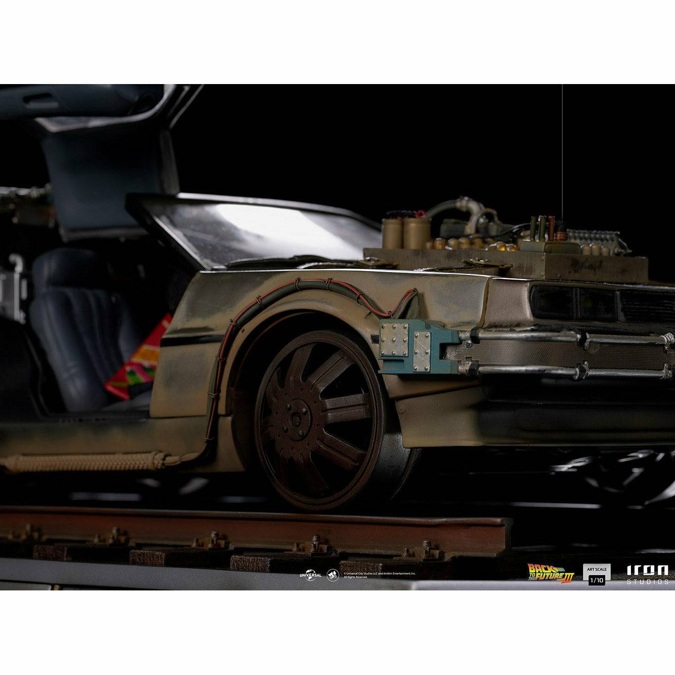 Iron Studios Back to the Future Part III DeLorean 1:10 Scale Statue by MyHackerTech