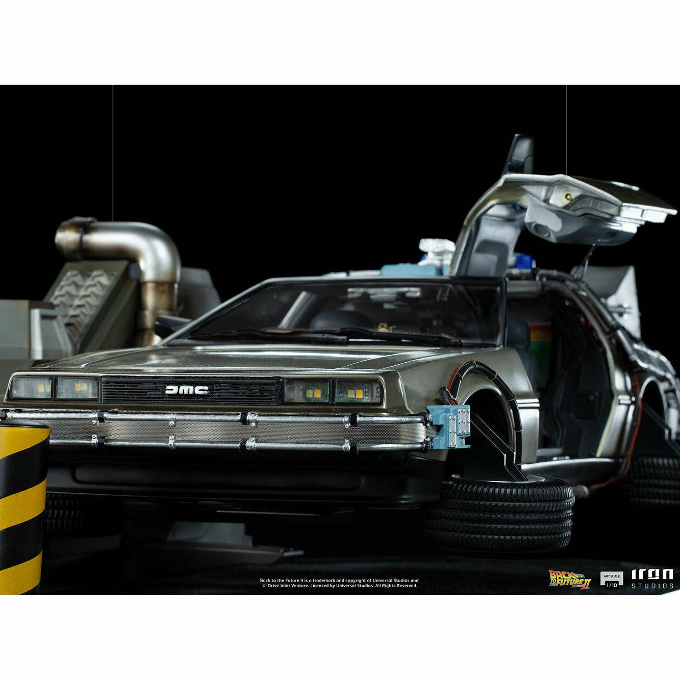 Iron Studios Back to the Future Part II DeLorean (Regular Version) 1:10 Scale Statue by MyHackerTech
