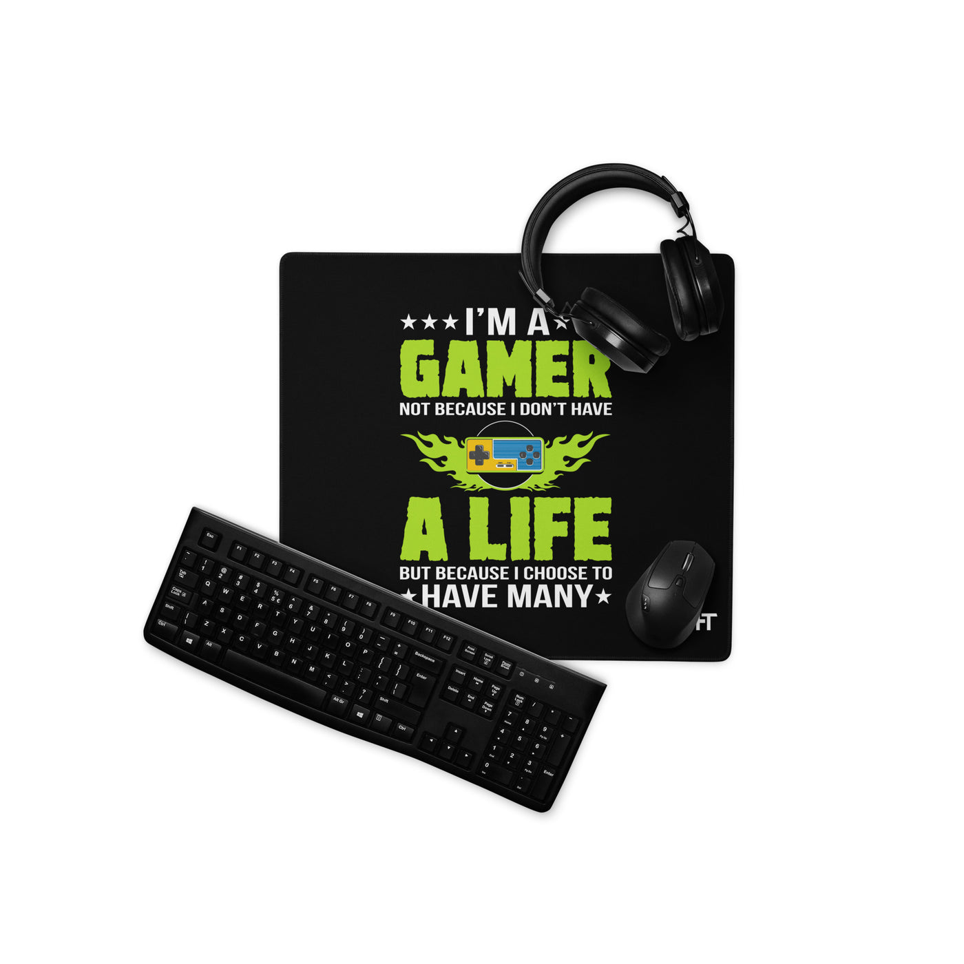 I am a Gamer Green V - Desk Mat