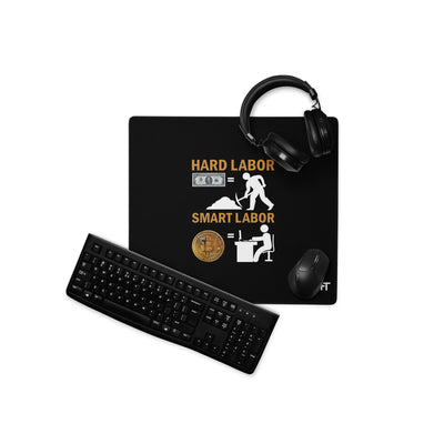 Hard Labour Vs Smart Labour - Desk Mat