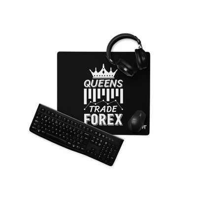Queens Trade Forex - Desk Mat
