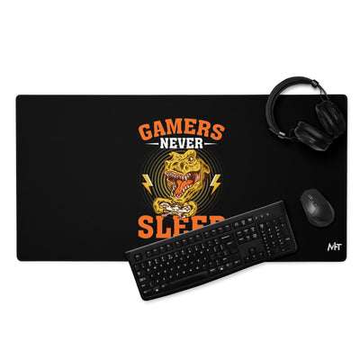 Gamers never sleep V2 - Desk Mat