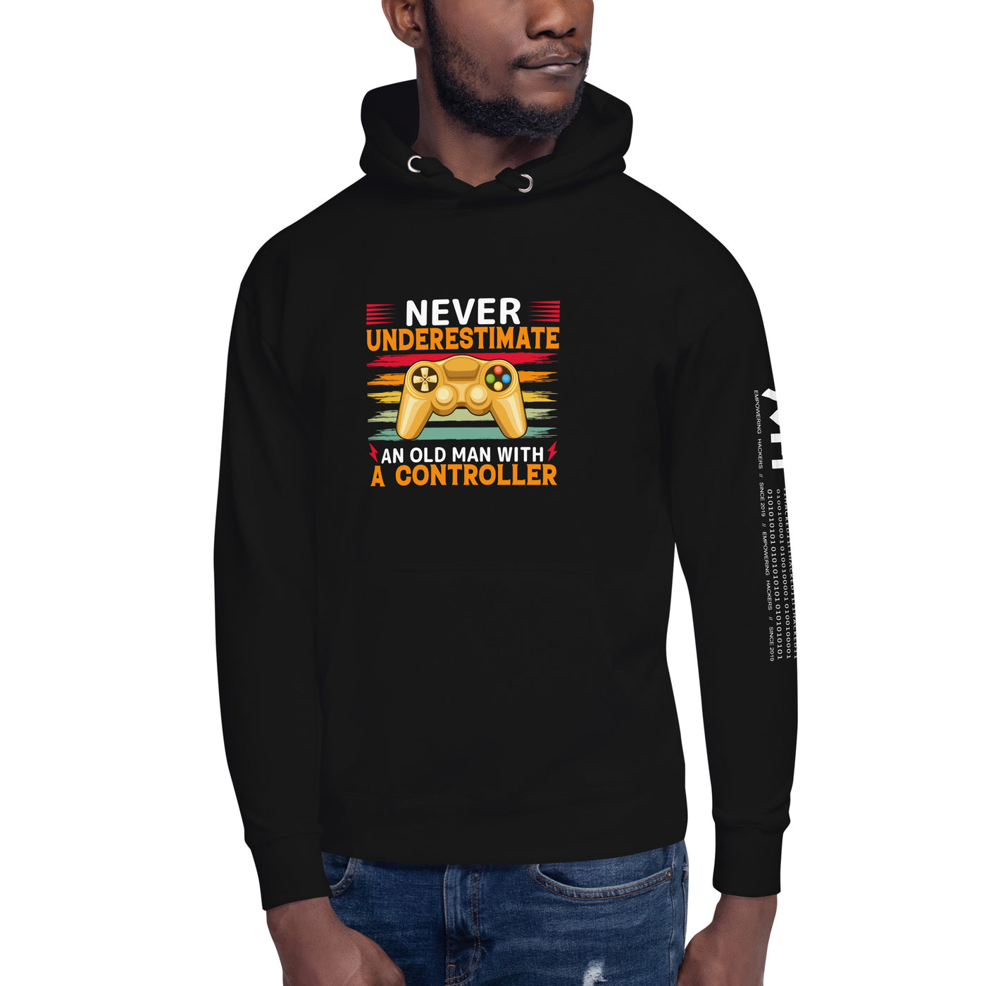 Never Underestimate an old man with a controller - Unisex Hoodie
