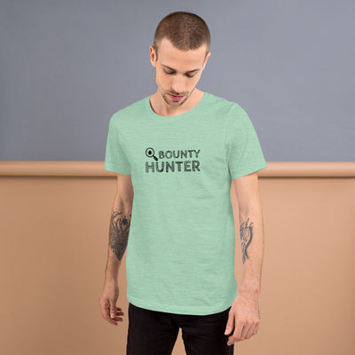 Bug bounty hunter - Short-Sleeve Unisex T-Shirt (black text)